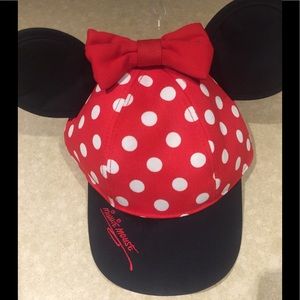 Disney Parks Authentic/Original Minnie Mouse Cap